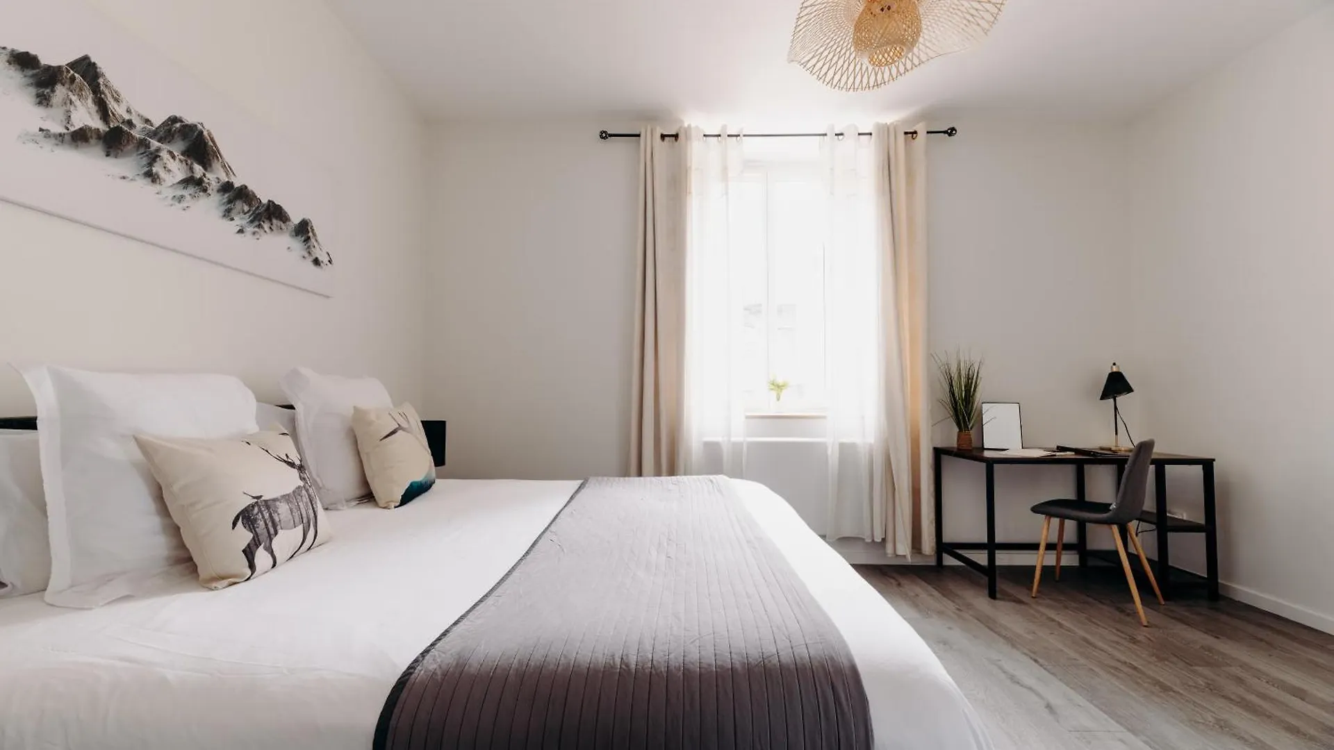 La Suite D'Helene - Appartement 1-4 Personnes - 50M2 Entre Geneve Et Chamonix - Parking Prive Scionzier 0*,  France